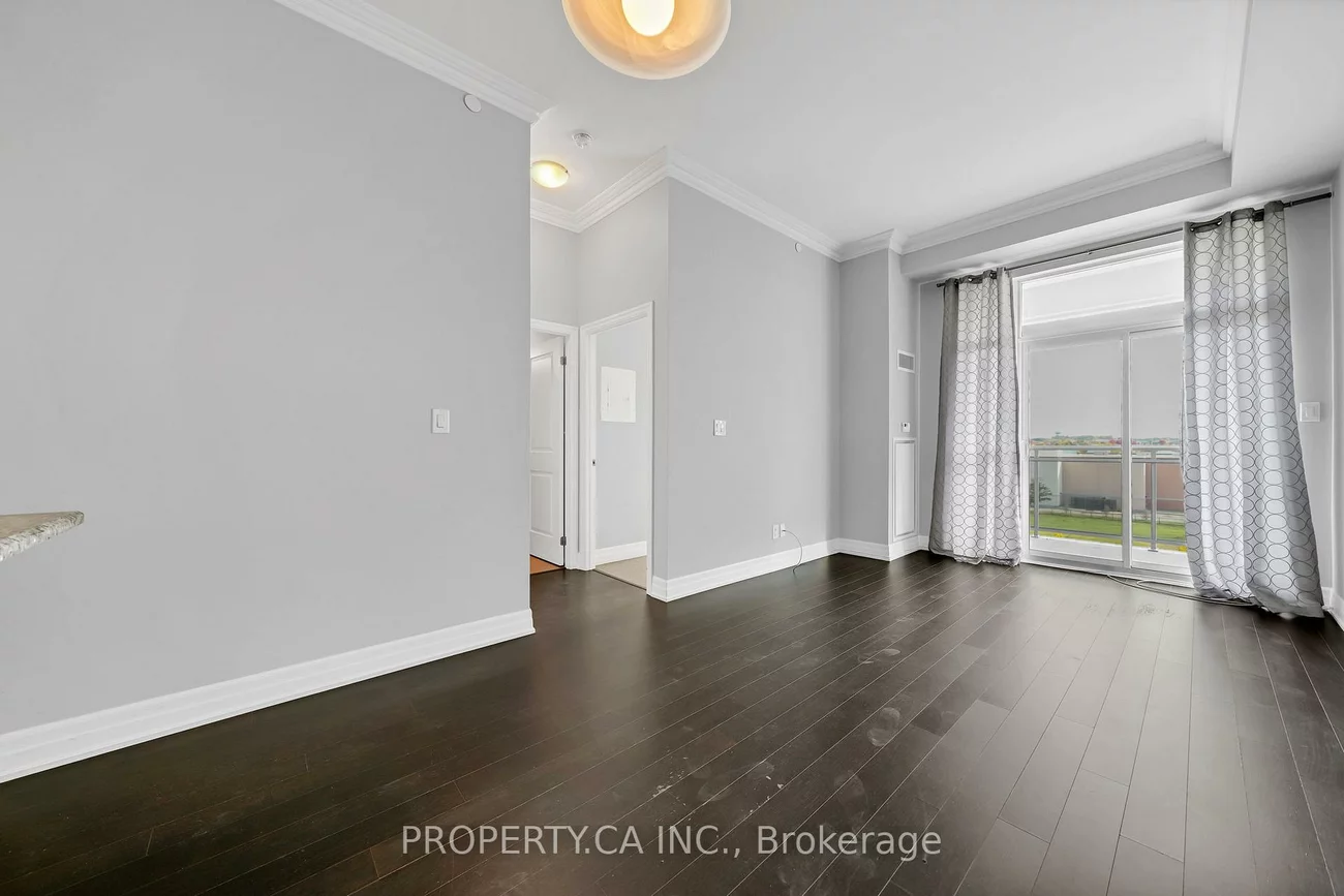 111, Civic Square, Bayview Wellington, Aurora