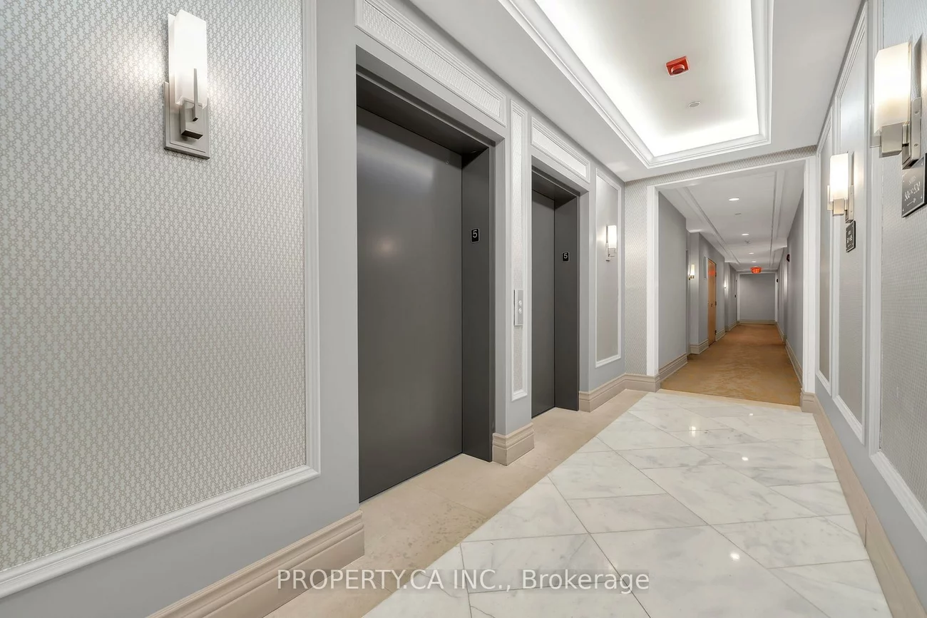 111, Civic Square, Bayview Wellington, Aurora