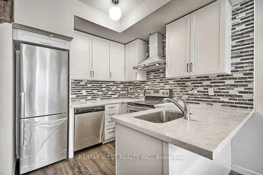 600, Alex Gardner, Aurora Village, Aurora