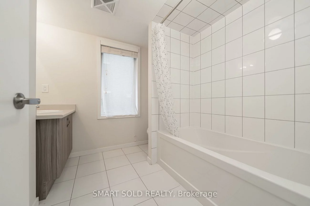 600, Alex Gardner, Aurora Village, Aurora