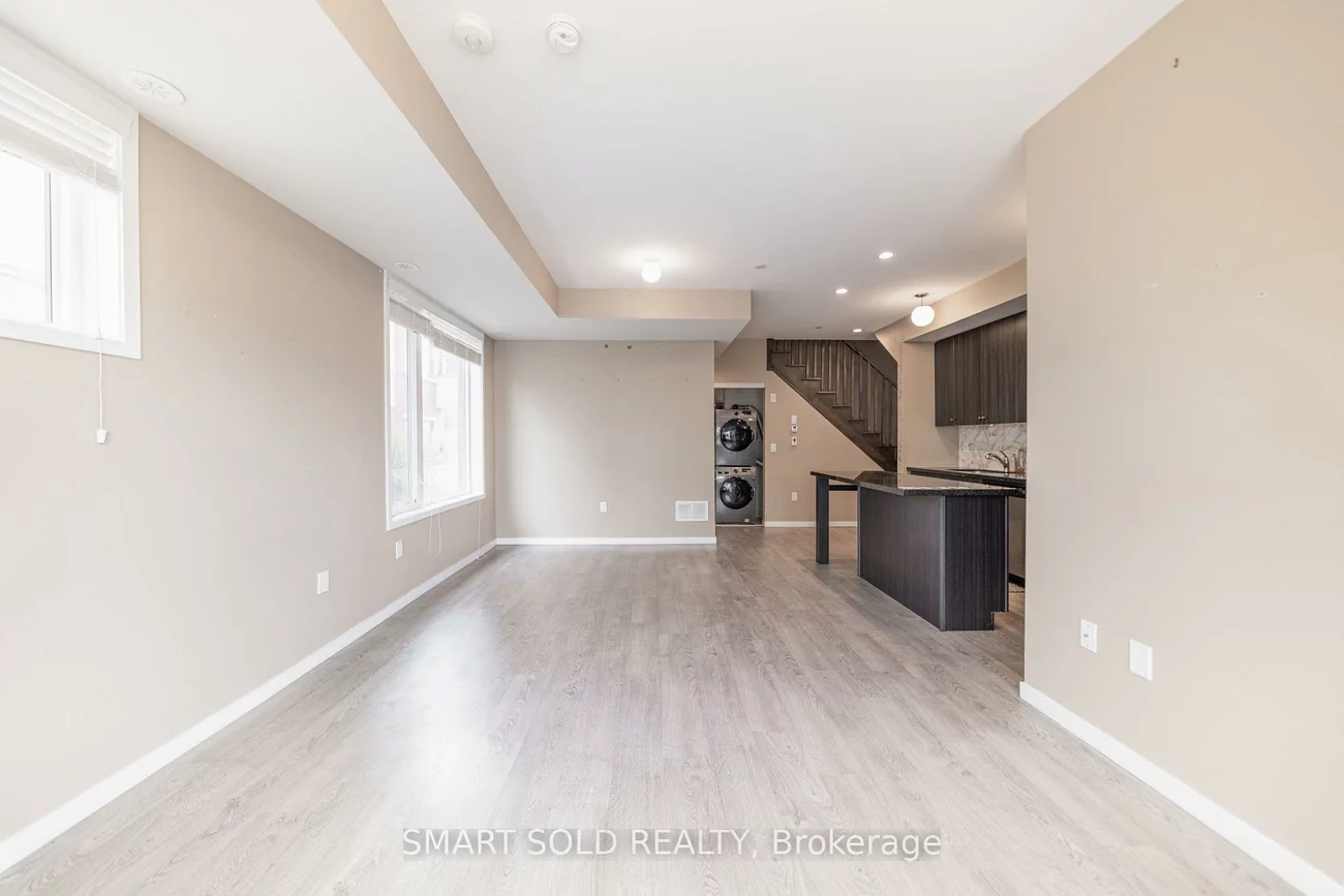 600, Alex Gardner, Aurora Village, Aurora