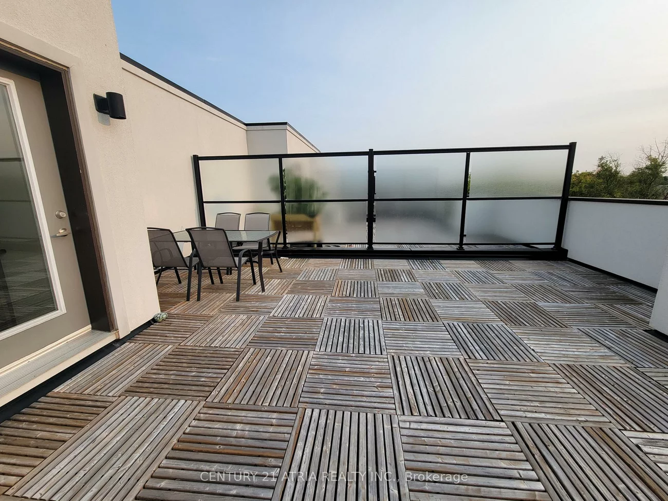 300, Alex Gardner, Aurora Village, Aurora