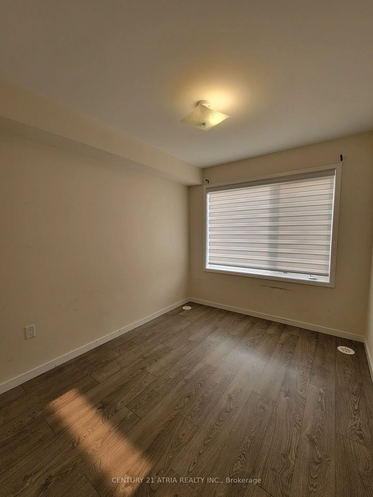 300, Alex Gardner, Aurora Village, Aurora