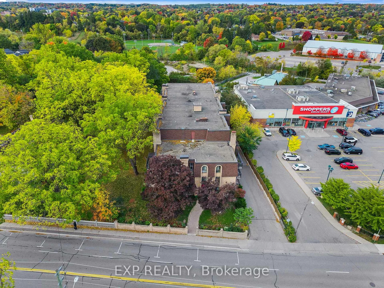 15390, Yonge, Aurora Heights, Aurora