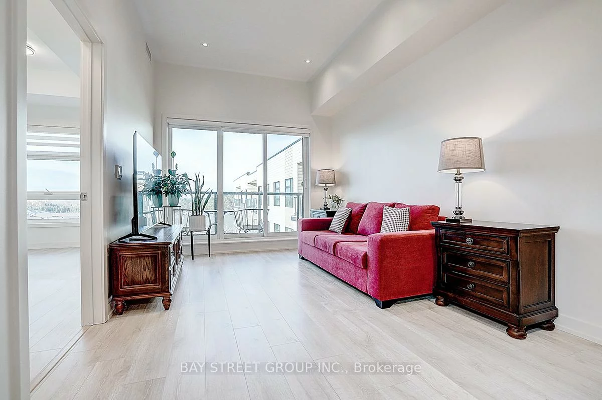 555, William Graham, Rural Aurora, Aurora