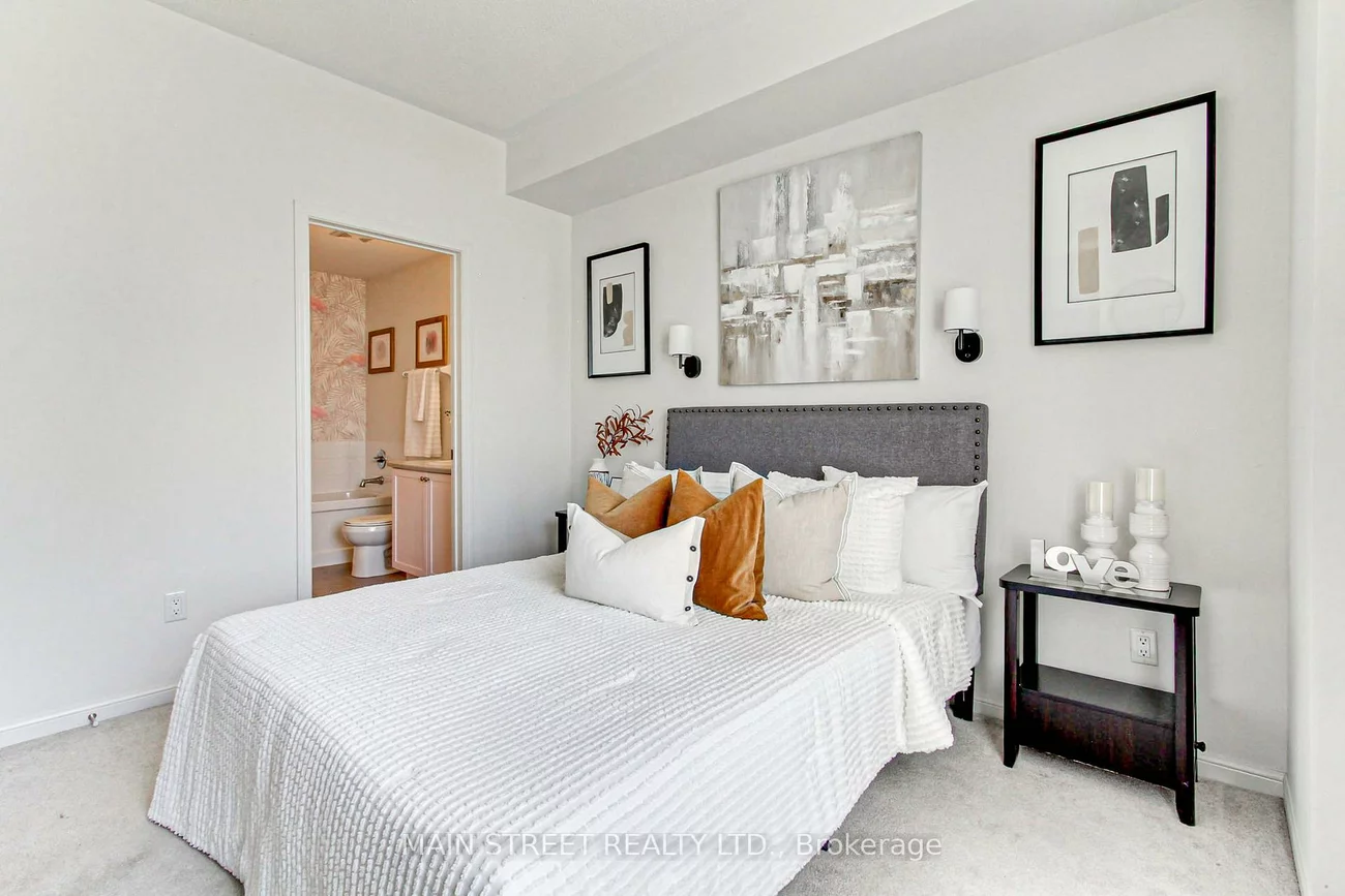 15949, Bayview, Bayview Northeast, Aurora