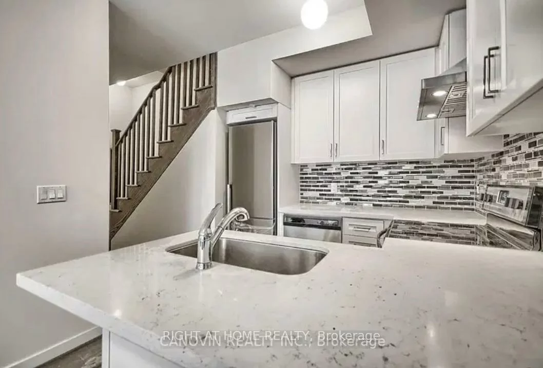 600, Alex Gardner, Aurora Village, Aurora