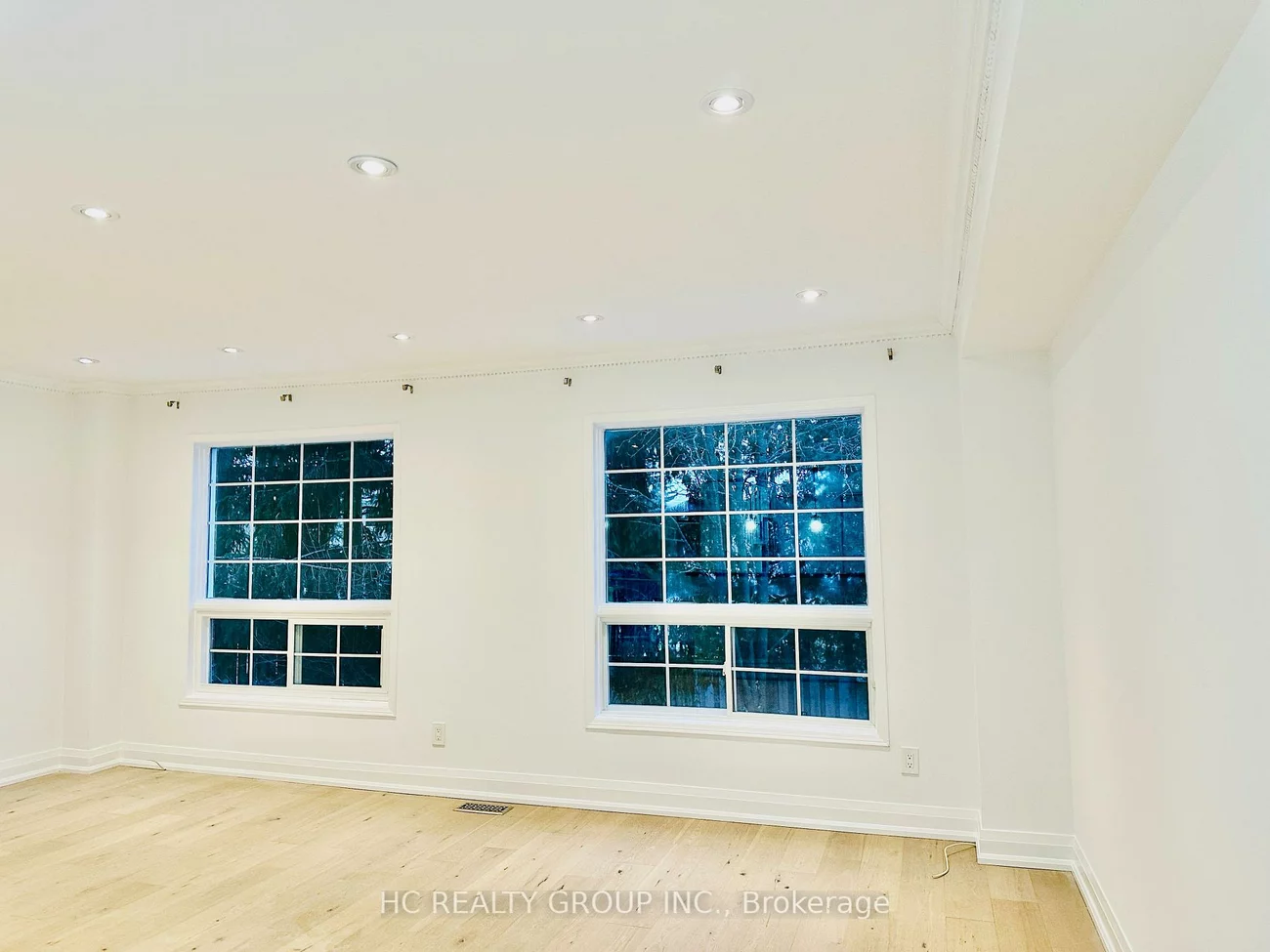 76, Mosaics, Aurora Highlands, Aurora