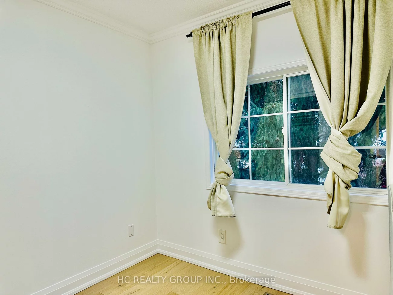 76, Mosaics, Aurora Highlands, Aurora