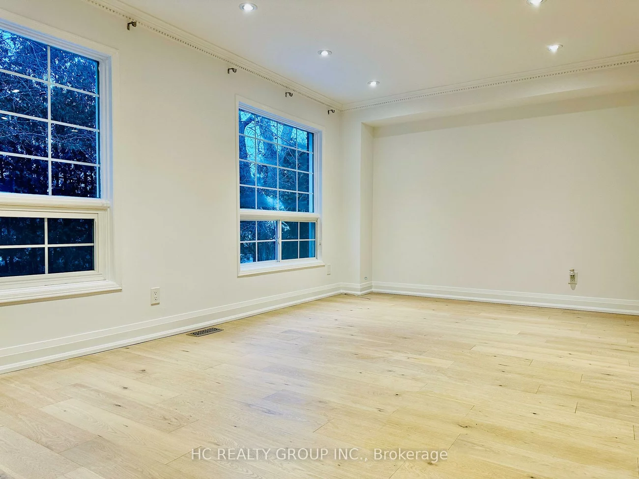 76, Mosaics, Aurora Highlands, Aurora