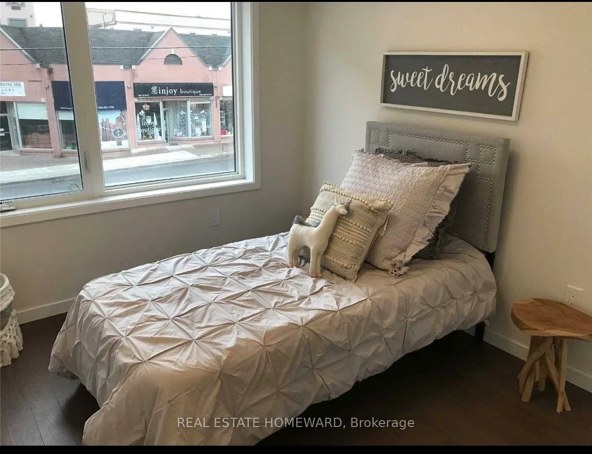 123-600, Alex Gardner, Aurora Village, Aurora