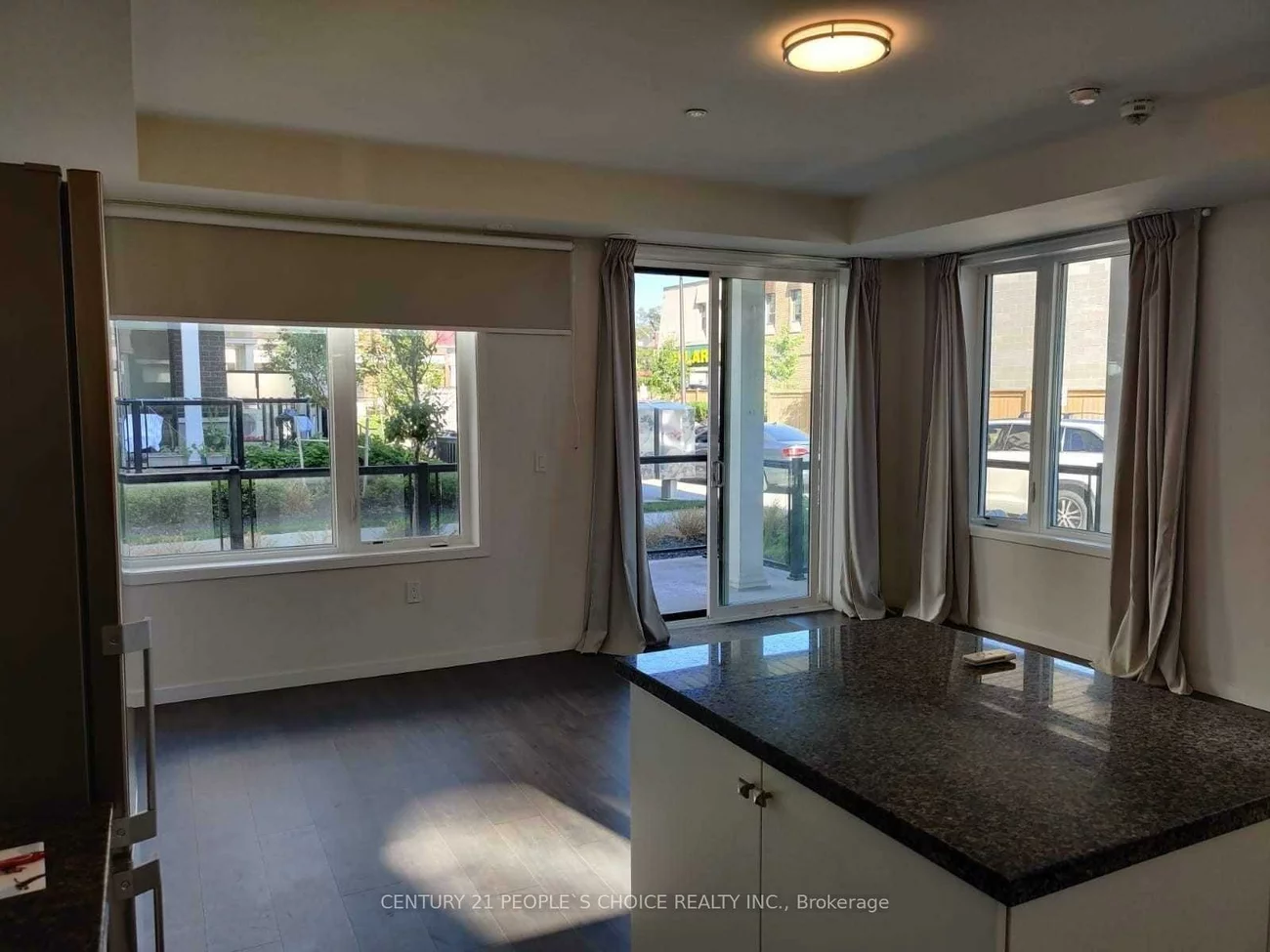 300, Alex Gardner, Aurora Heights, Aurora