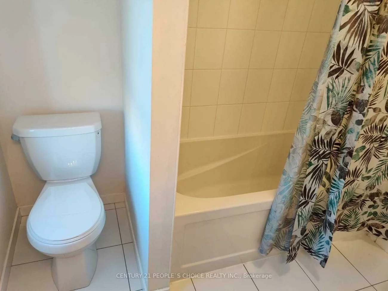 300, Alex Gardner, Aurora Heights, Aurora