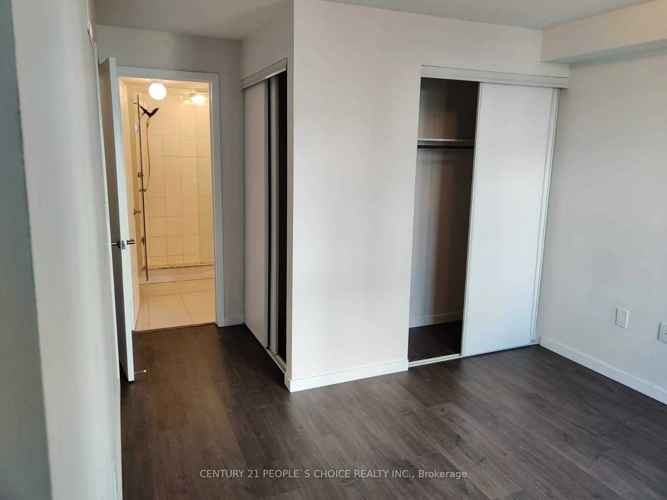 300, Alex Gardner, Aurora Heights, Aurora