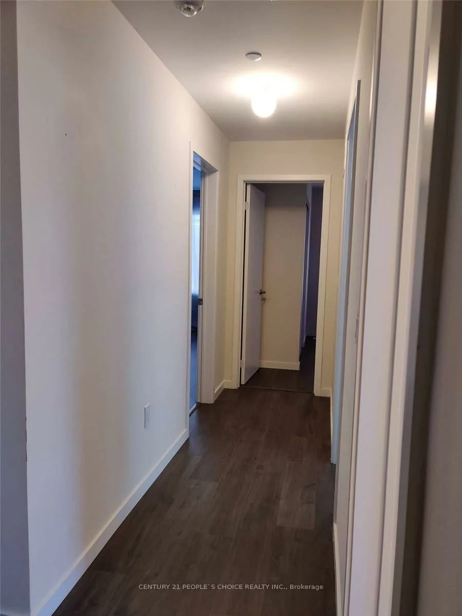 300, Alex Gardner, Aurora Heights, Aurora