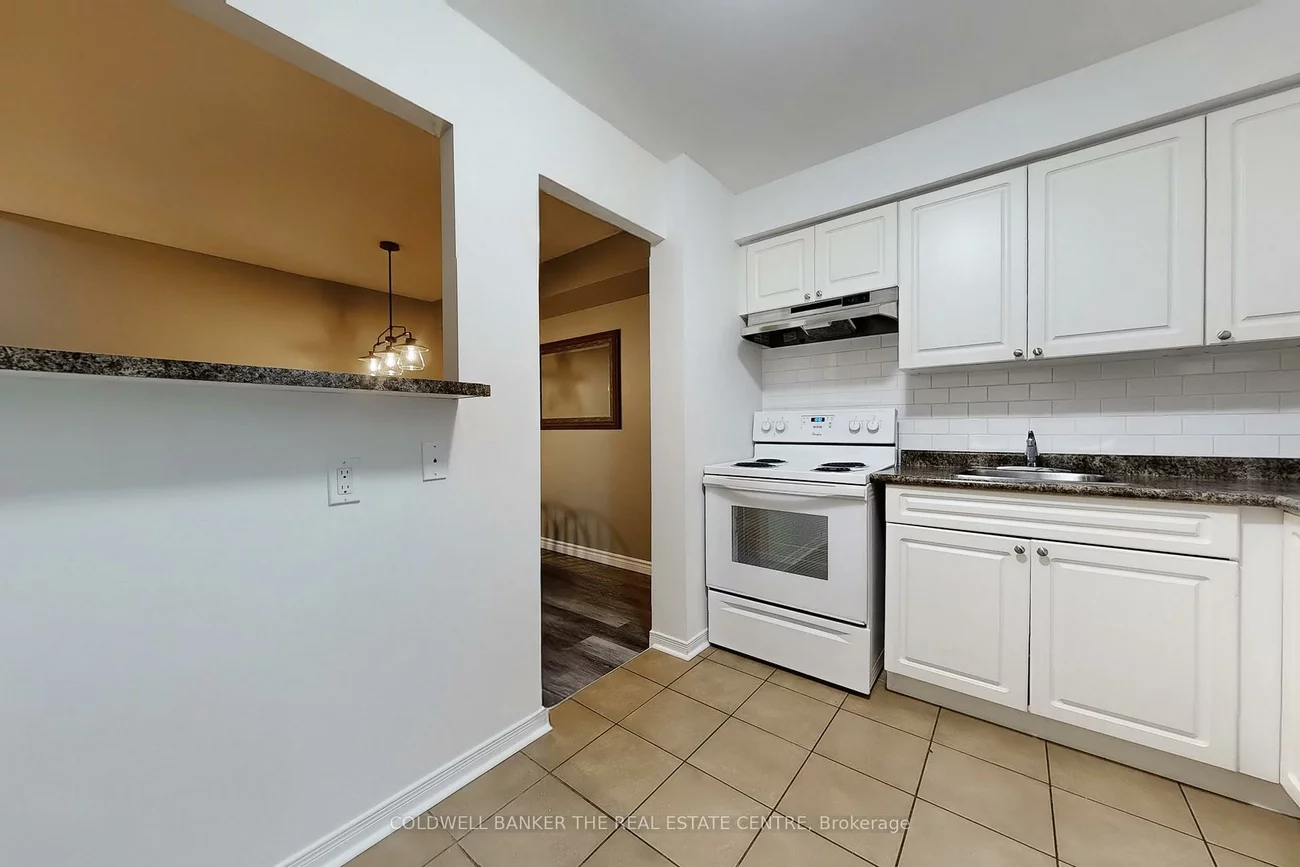 195, Milestone, Aurora Village, Aurora