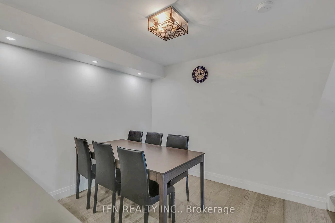 242, Milestone, Aurora Village, Aurora