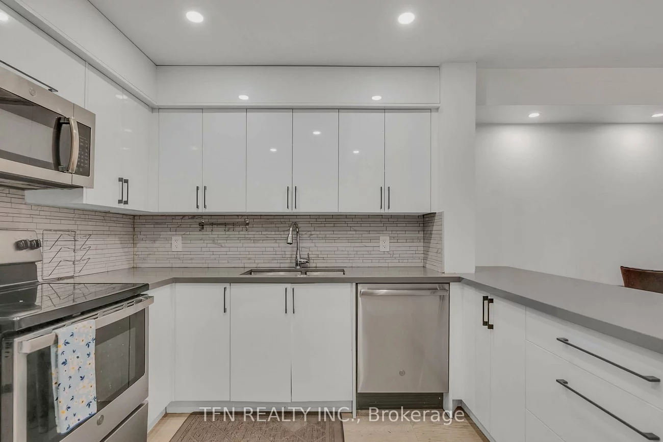 242, Milestone, Aurora Village, Aurora