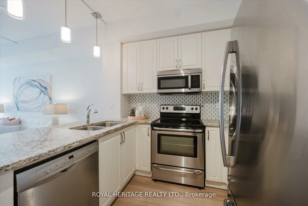 111, Civic Square, Bayview Wellington, Aurora