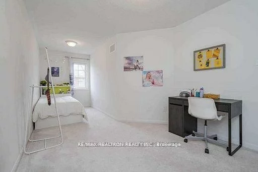 52, Edwin Pearson, Bayview Northeast, Aurora