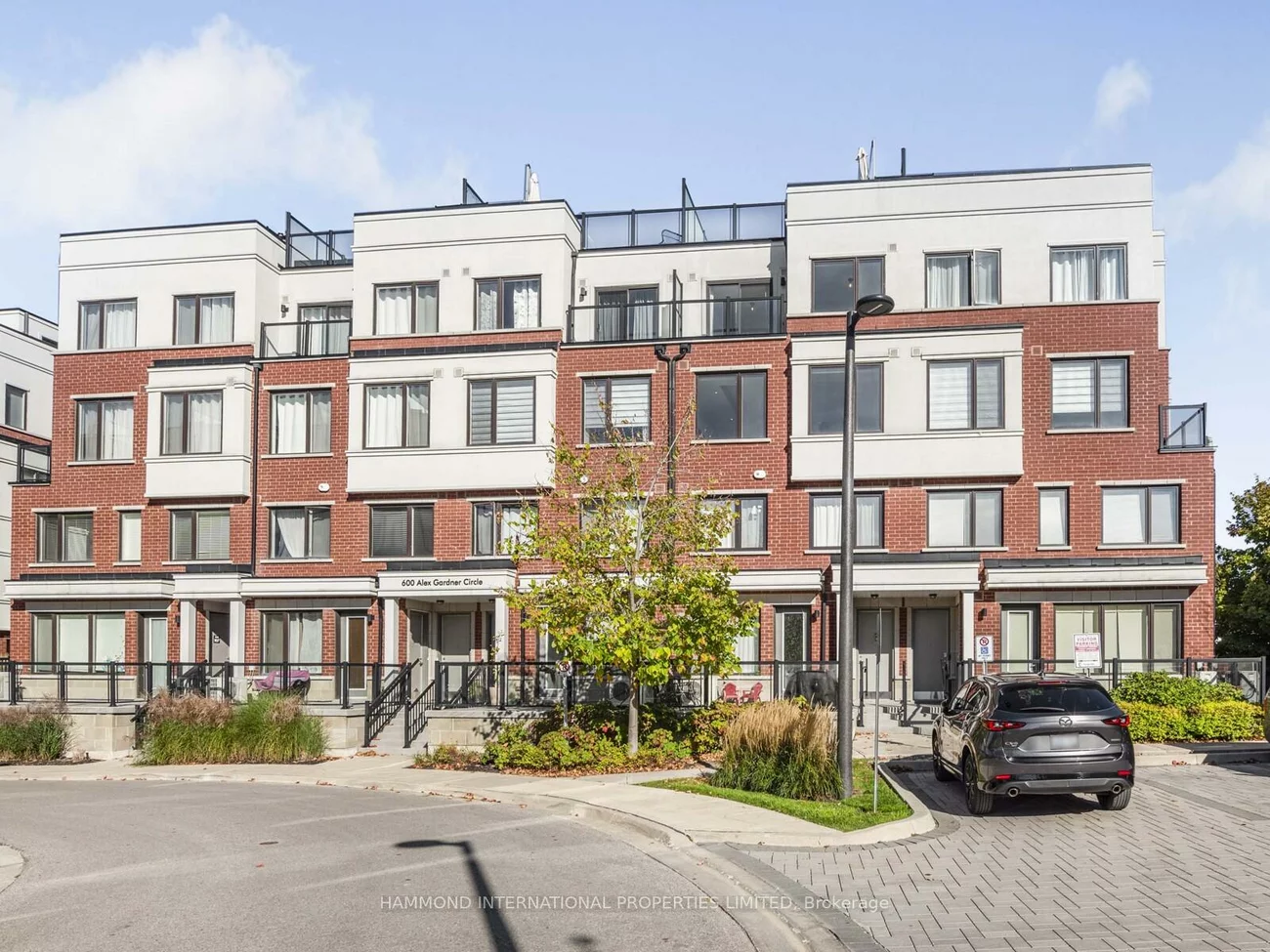 600, Alex Gardner, Aurora Village, Aurora