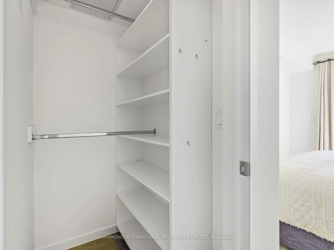 600, Alex Gardner, Aurora Village, Aurora