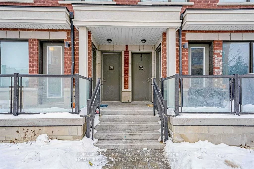 500, Alex Gardner, Aurora Heights, Aurora