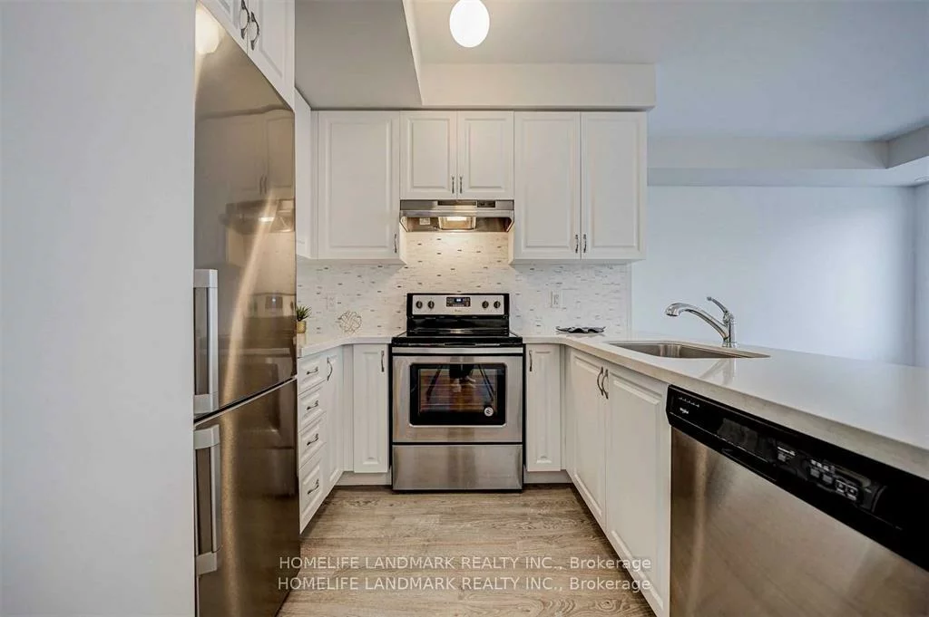 500, Alex Gardner, Aurora Heights, Aurora