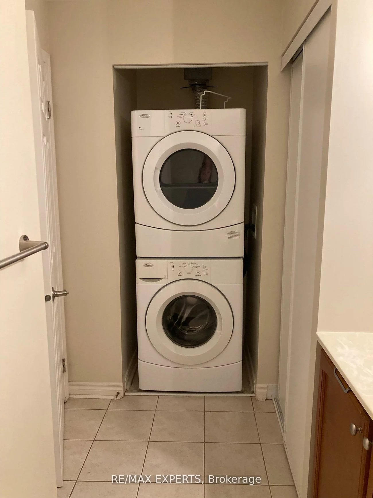 15450, Yonge, Aurora Heights, Aurora