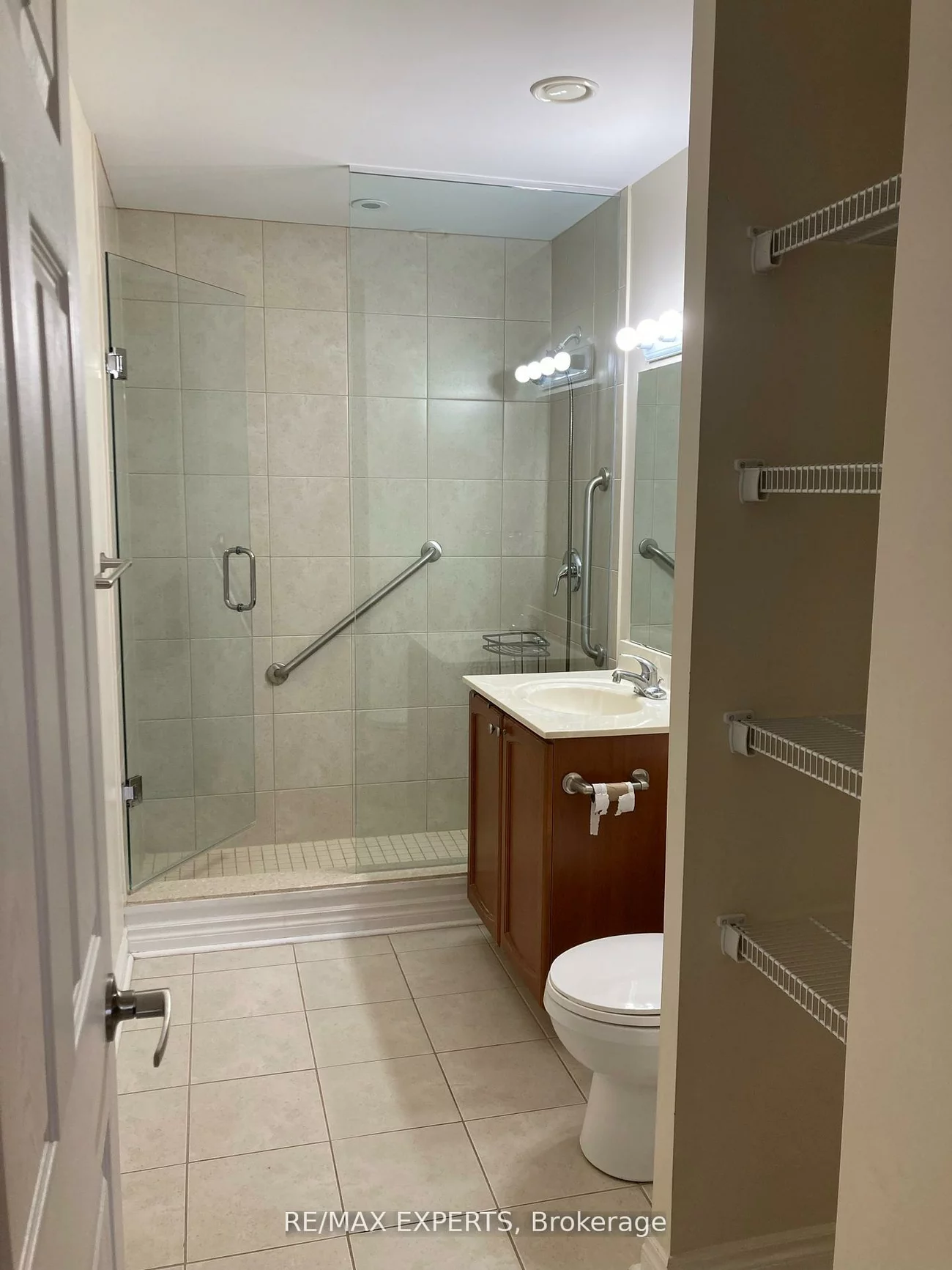 15450, Yonge, Aurora Heights, Aurora