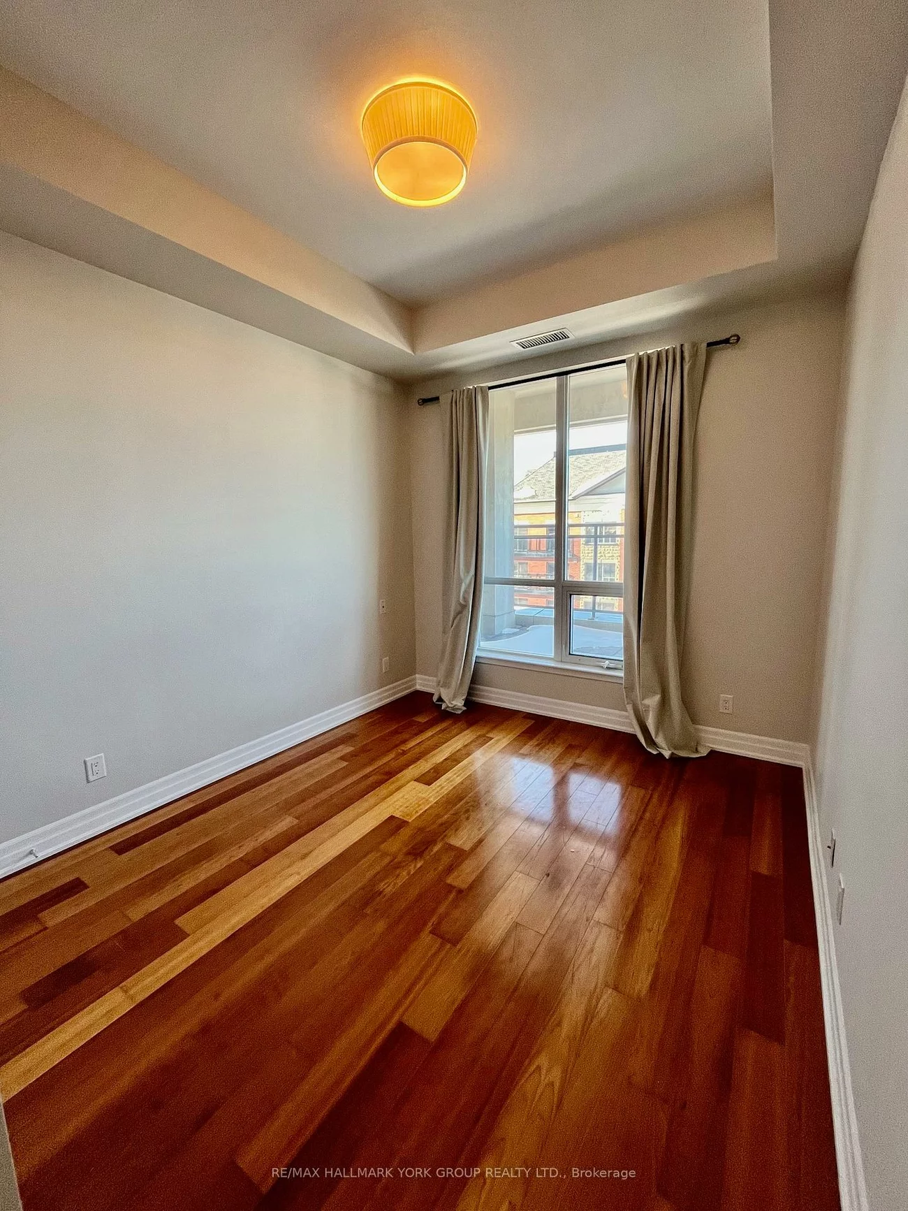 111, Civic Square, Bayview Wellington, Aurora