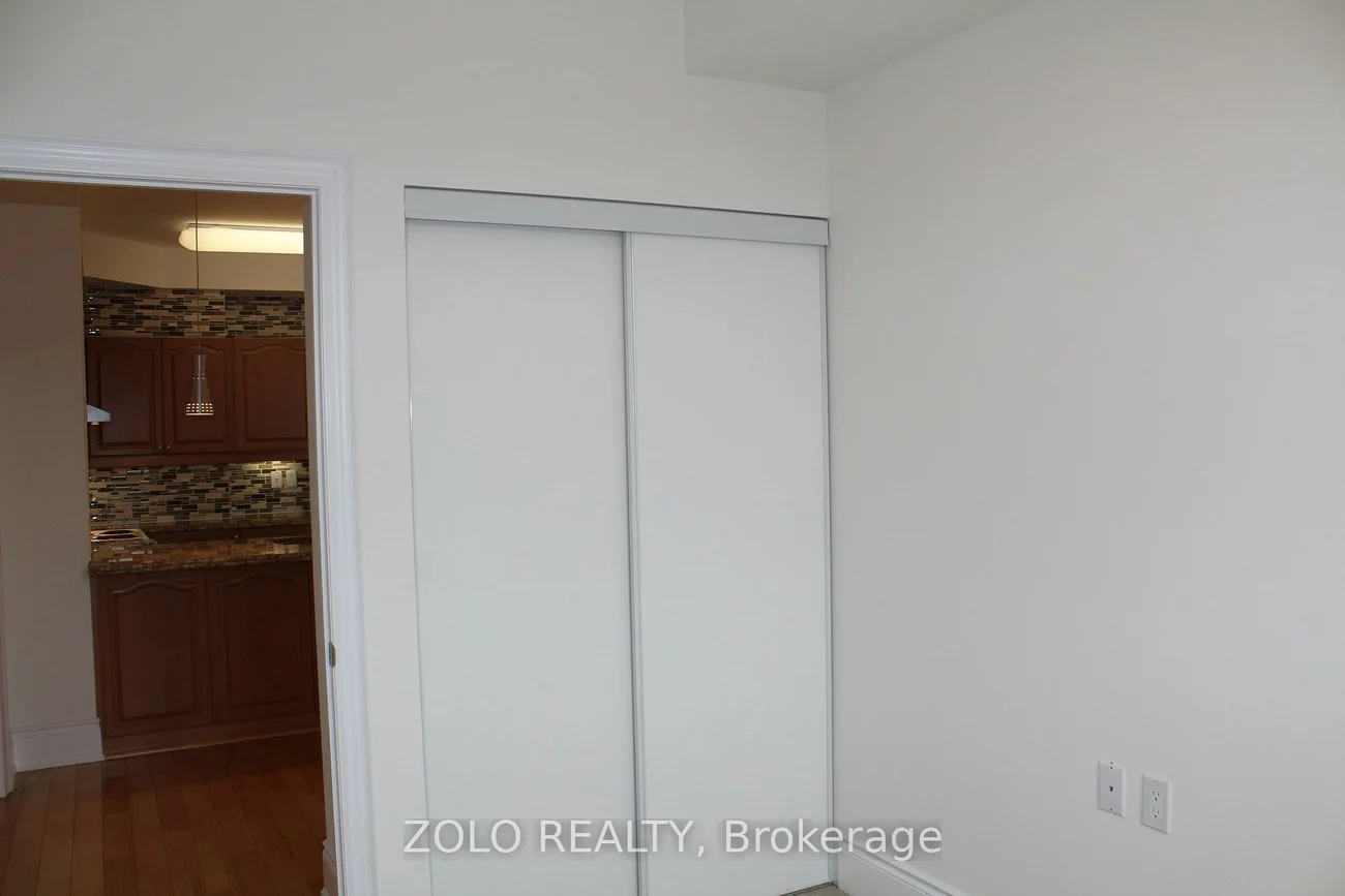 15450, Yonge, Aurora Heights, Aurora