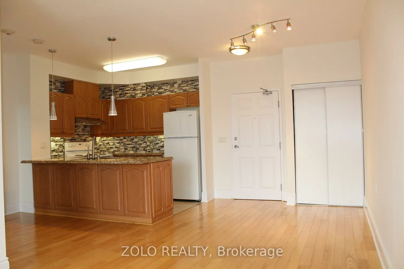 15450, Yonge, Aurora Heights, Aurora