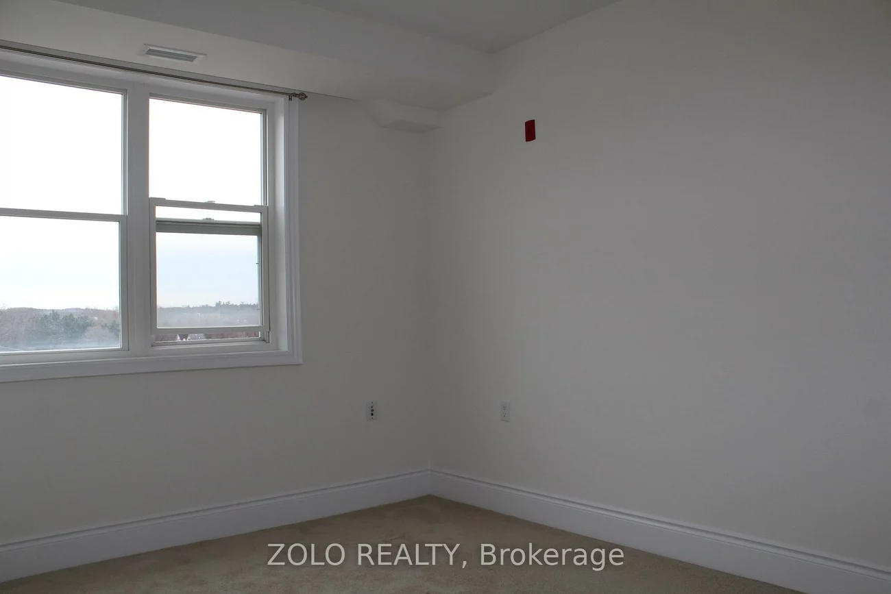 15450, Yonge, Aurora Heights, Aurora