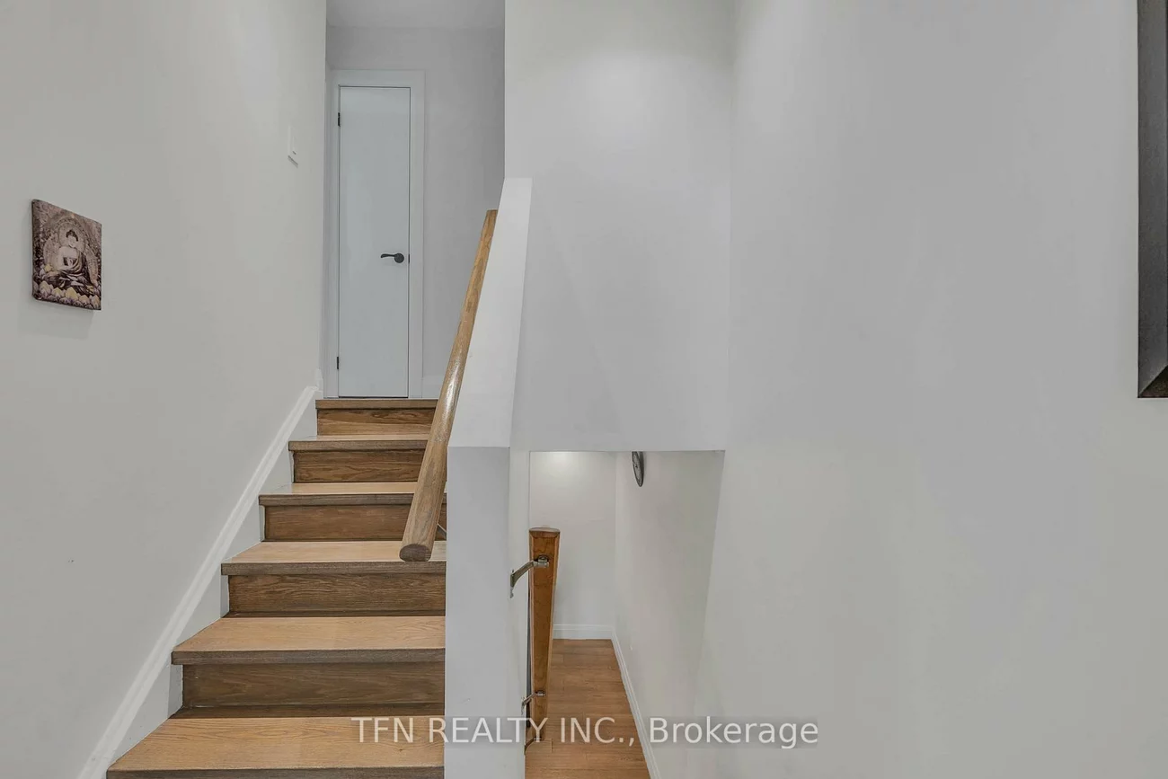 242, Milestone, Aurora Village, Aurora