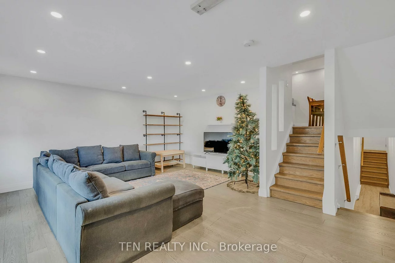 242, Milestone, Aurora Village, Aurora