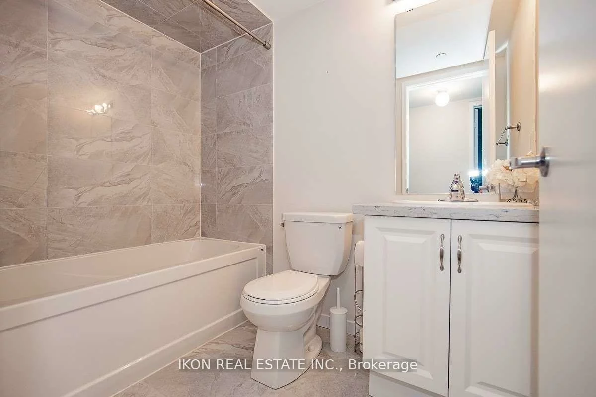 400, ALEX GARDNER, Aurora Village, Aurora