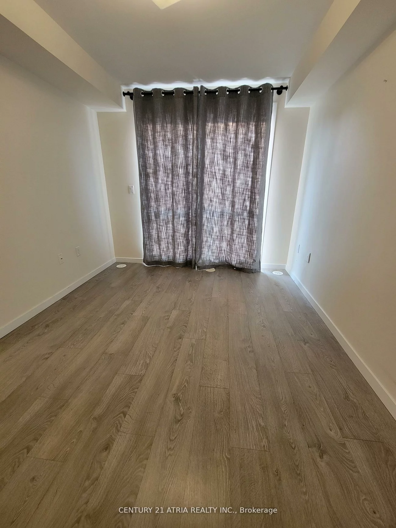 300, Alex Gardner, Aurora Village, Aurora