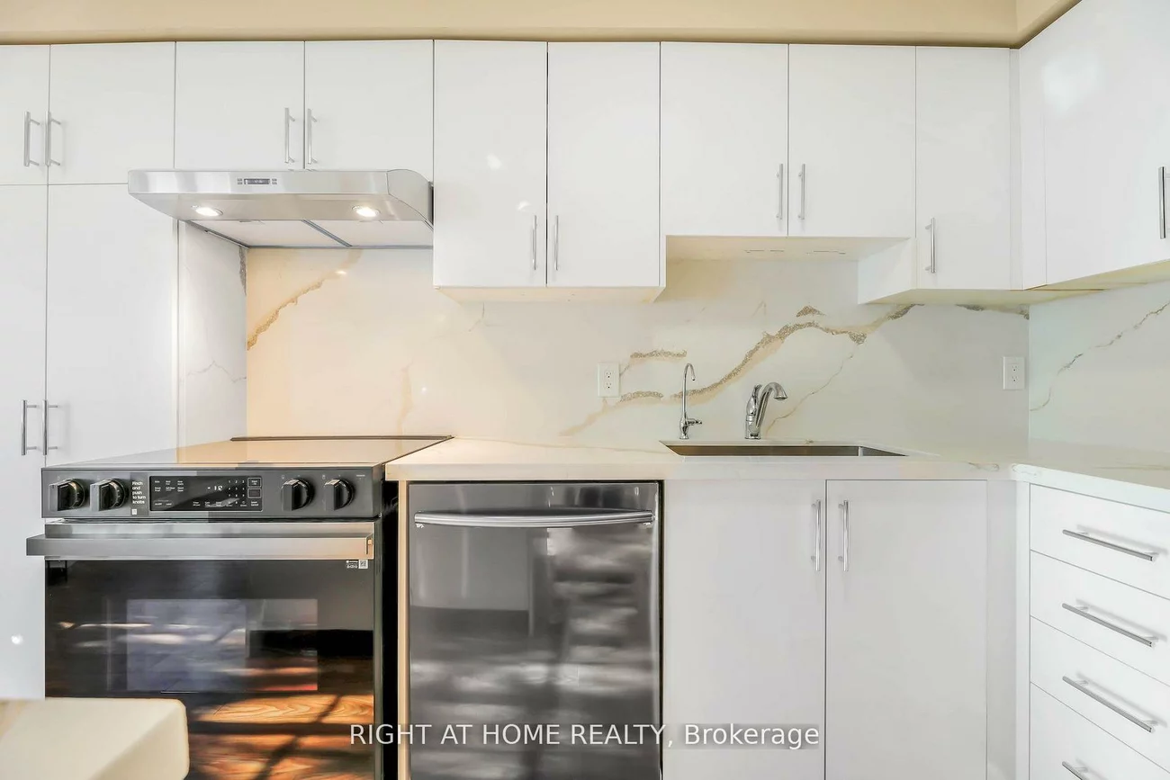 130, Mosaics, Aurora Highlands, Aurora