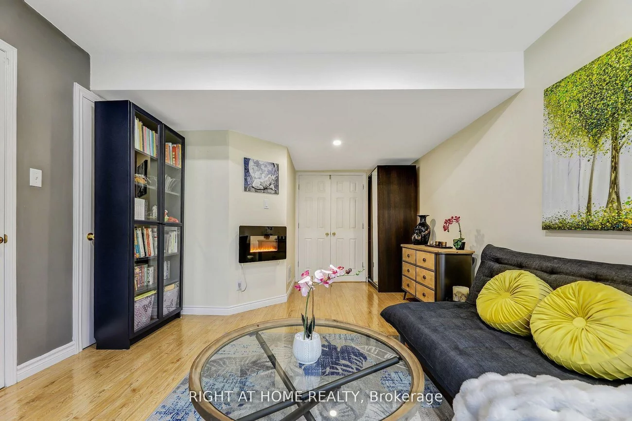 130, Mosaics, Aurora Highlands, Aurora