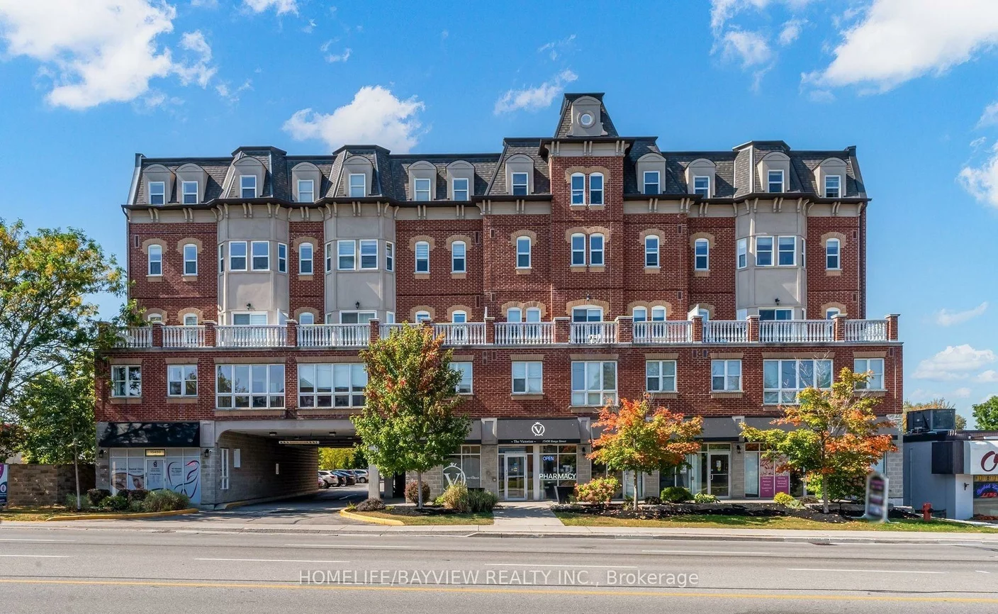 15450, yonge, Aurora Heights, Aurora