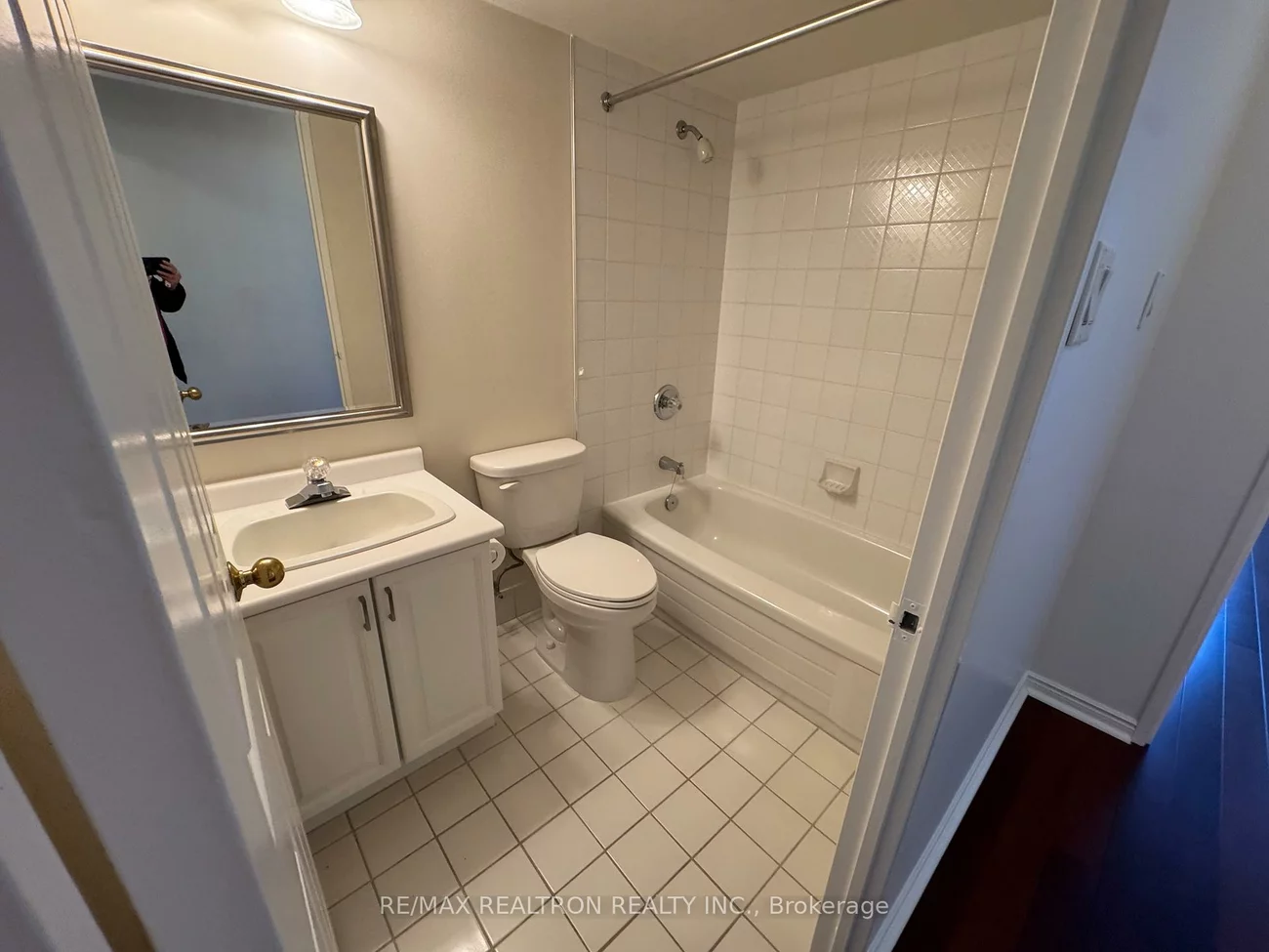 14924, Yonge, Aurora Highlands, Aurora