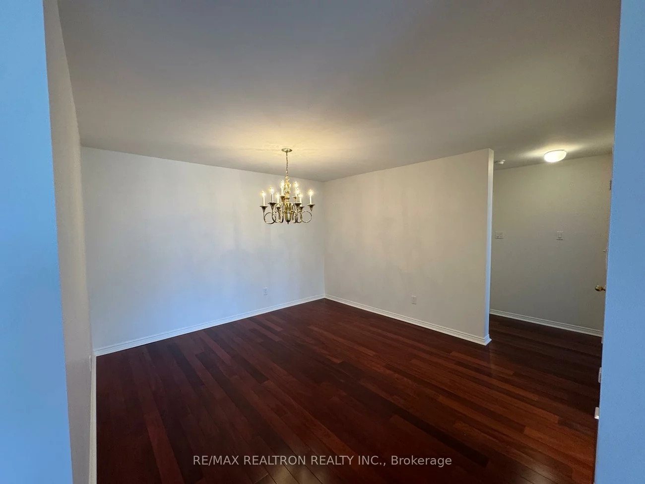 14924, Yonge, Aurora Highlands, Aurora