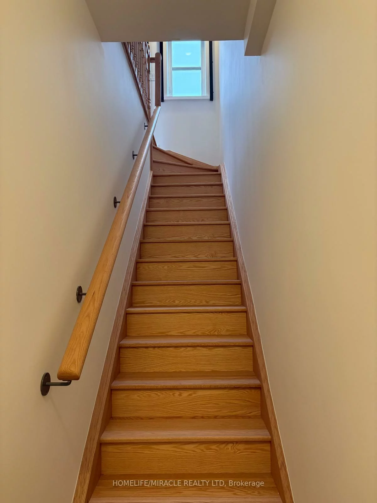 15100, Yonge, Aurora Village, Aurora