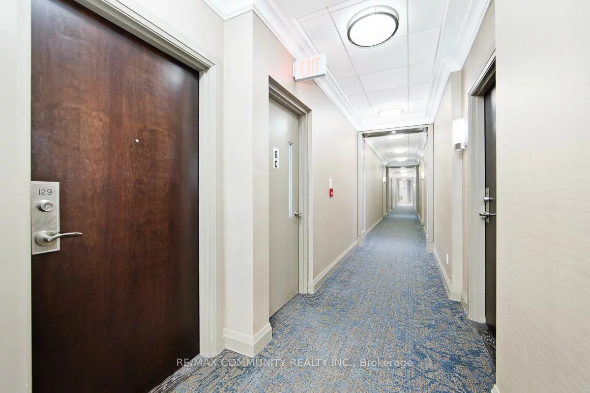 180, John West, Bayview Wellington, Aurora