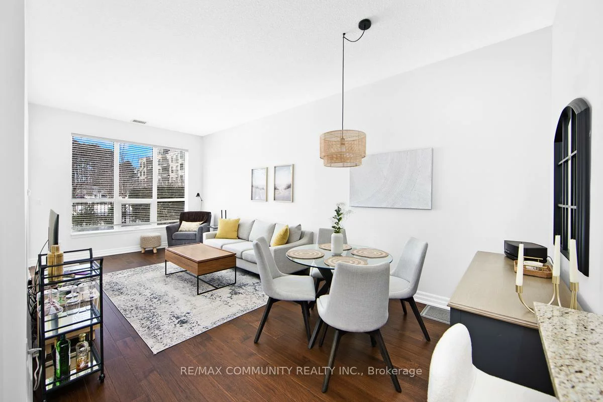 180, John West, Bayview Wellington, Aurora