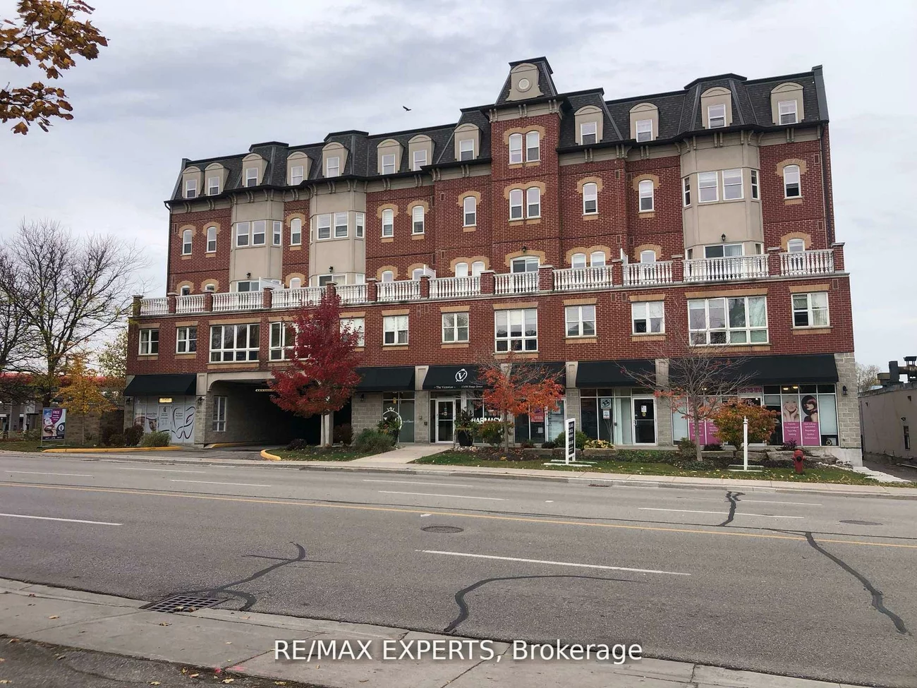 15450, Yonge, Aurora Heights, Aurora