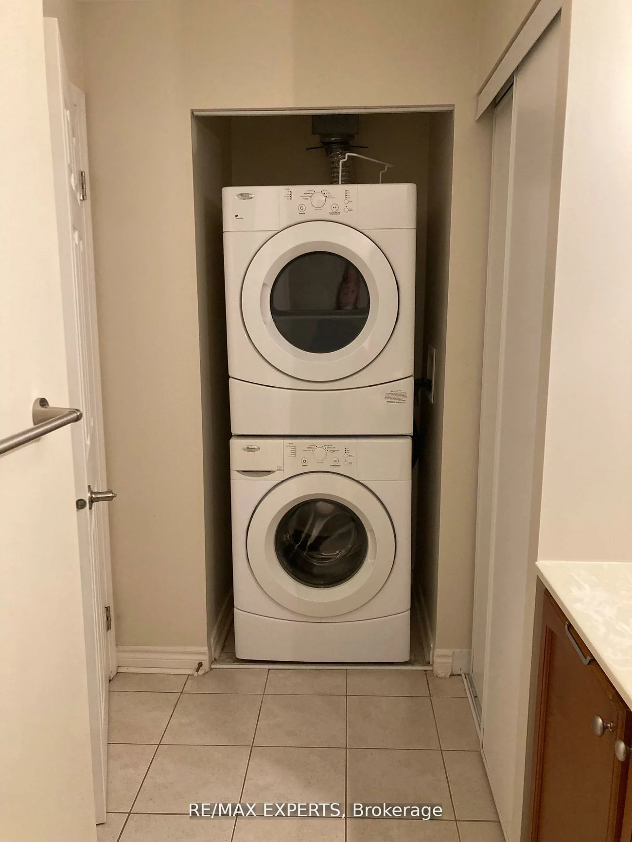 15450, Yonge, Aurora Heights, Aurora