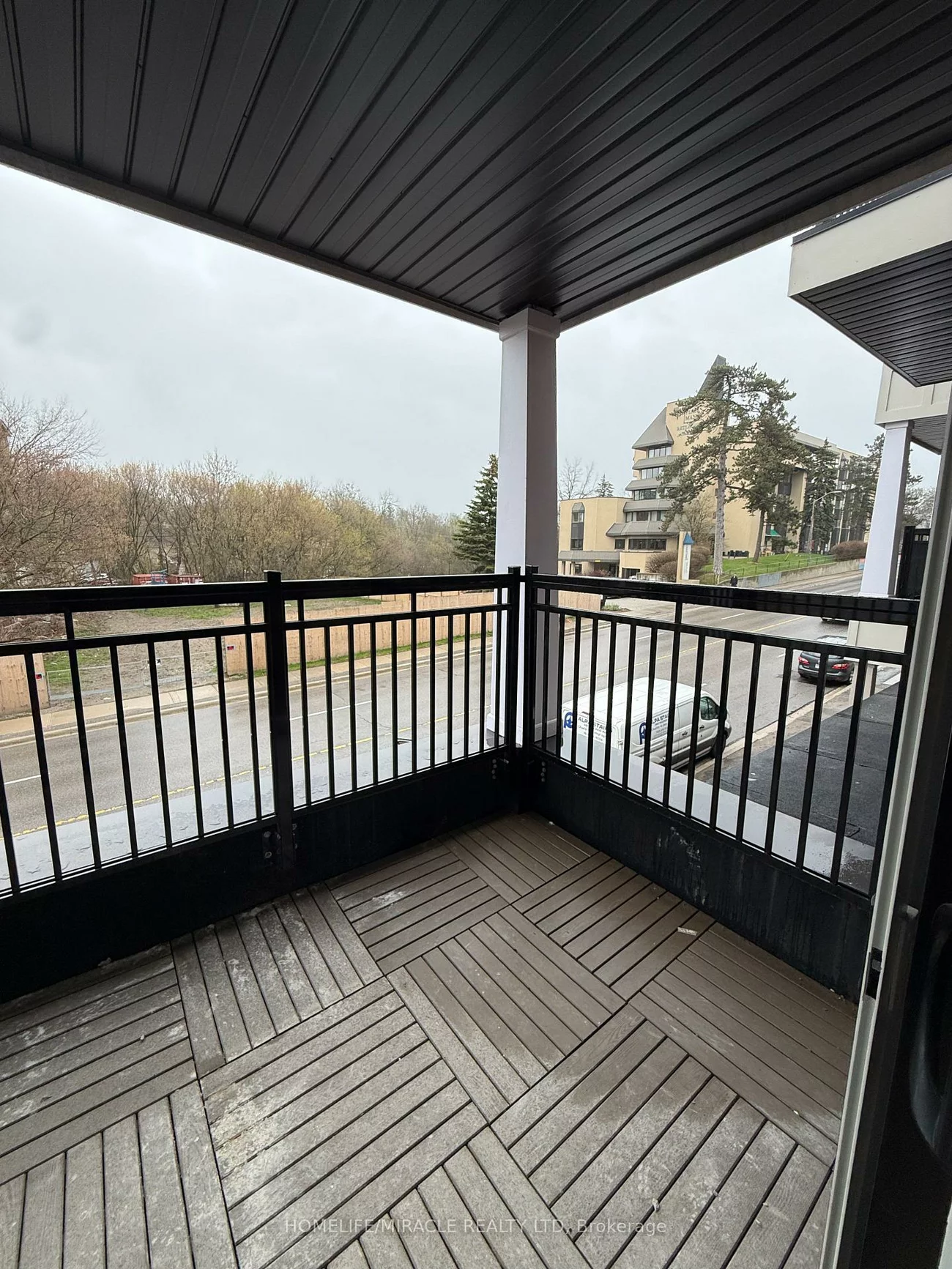 15100, YONGE, Aurora Village, Aurora