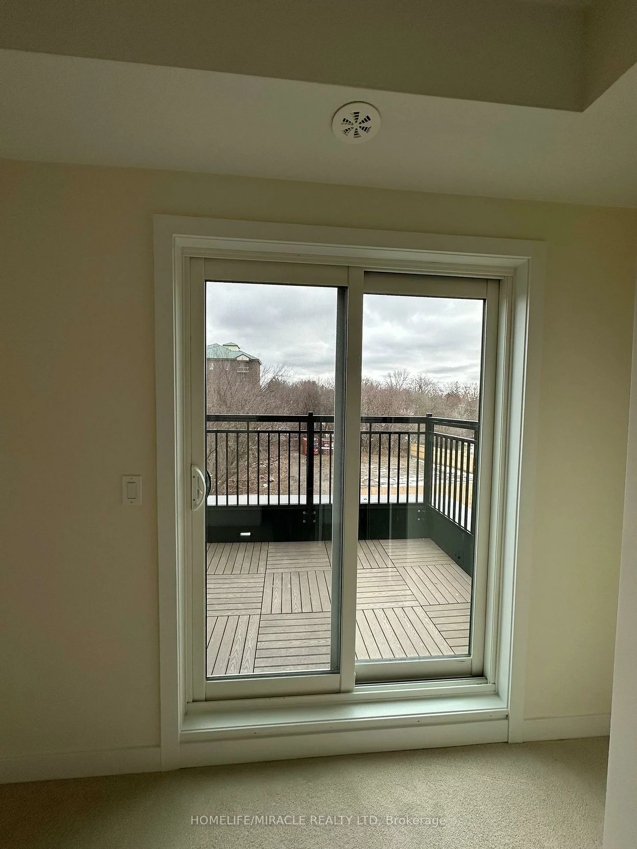15100, YONGE, Aurora Village, Aurora
